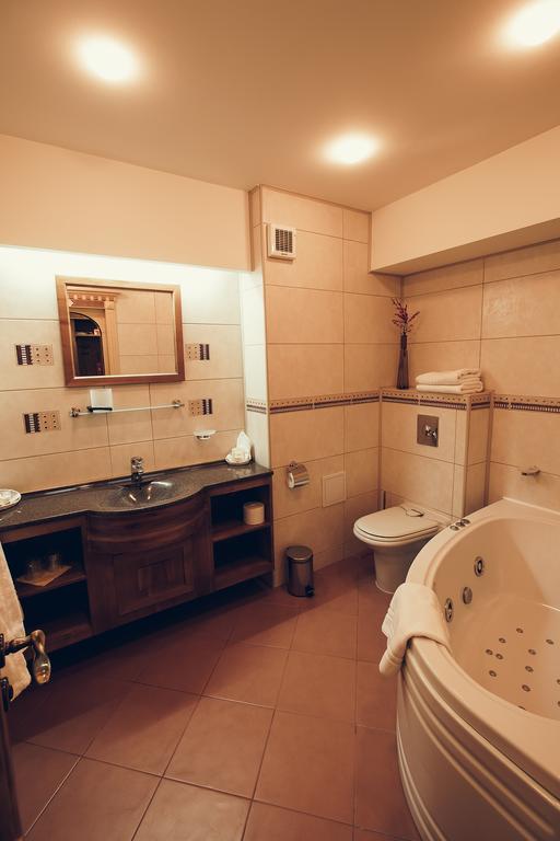 Hotel Denisa Boutique Poiana Brașov Zimmer foto